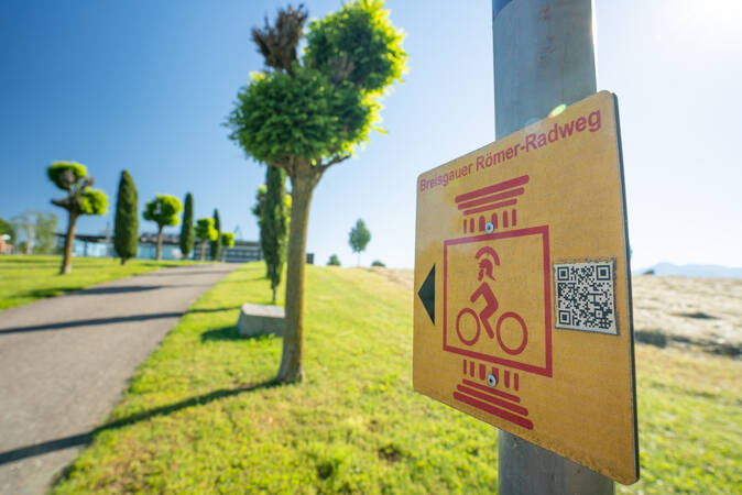 Der Oberrhein-Römer-Radweg führt auch an der Villa urbana vorbei.